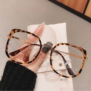 Two Anti blue light glasses for 25$ only